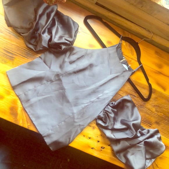 Crop top - Picture 1 of 4